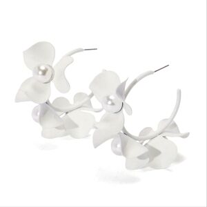 Floral Decorative earrings